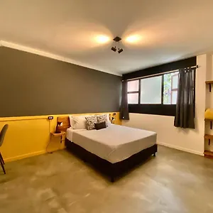 Casa Mosaiko Primer Parque Laureles Gasthof Medellín